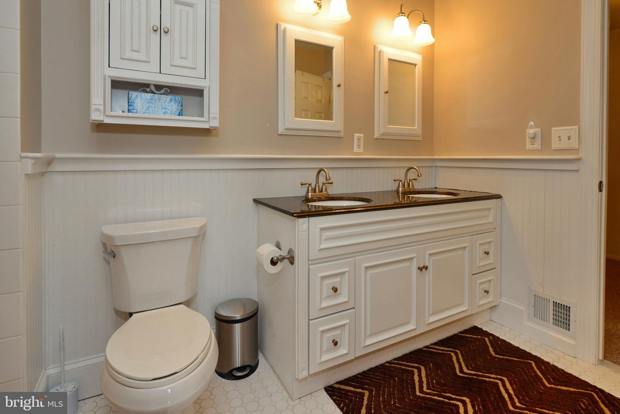 315 Christopher Court Lansdale, PA 19446 - Photo 23 of 27 Hall Bath