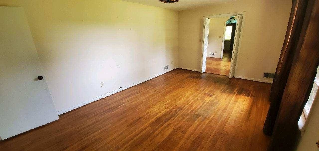 1797 Old Pacolet Road Spartanburg, SC 29307 - Photo 2 of 18 Gallery Image 2