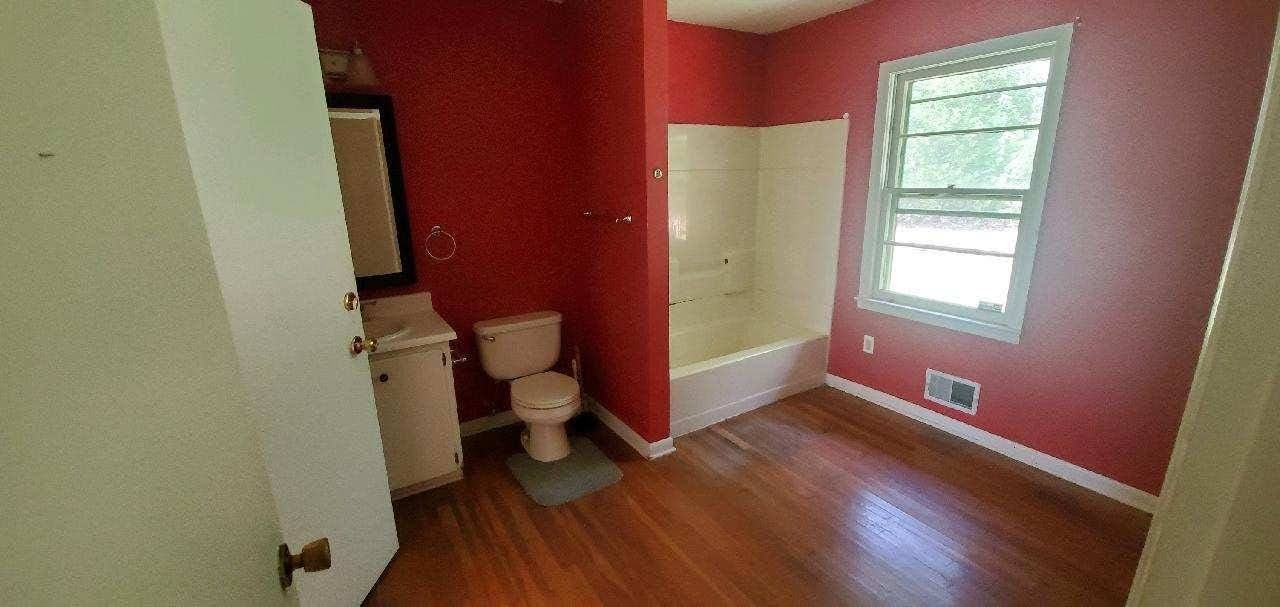 1797 Old Pacolet Road Spartanburg, SC 29307 - Photo 8 of 18 Gallery Image 8