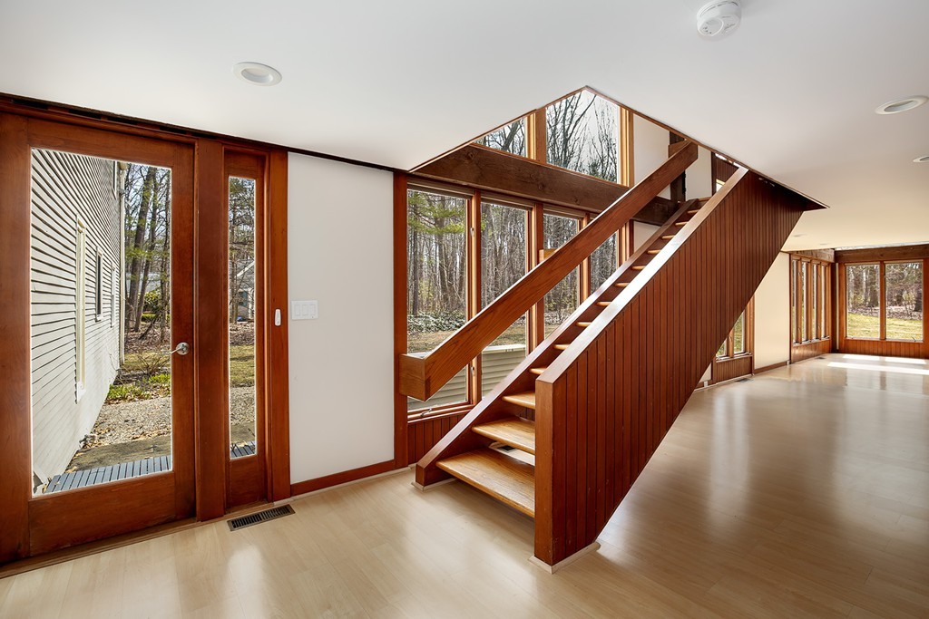 211 Pope Road Acton, MA 01742 - Photo 10 of 29 a view of an entryway