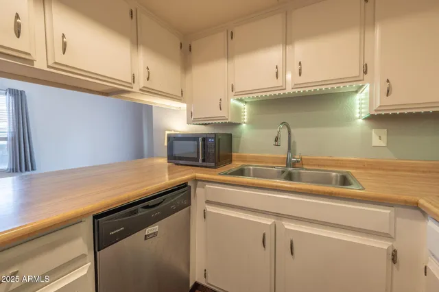 $285,000 | 1342 West Emerald Avenue, Unit 236, Mesa, AZ 85202