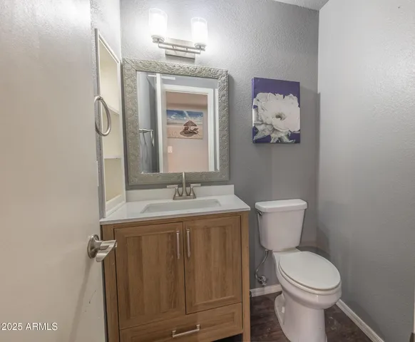 $285,000 | 1342 West Emerald Avenue, Unit 236, Mesa, AZ 85202