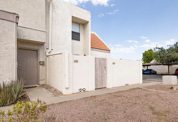 $275,000 | 1342 West Emerald Avenue, Unit 236, Mesa, AZ 85202