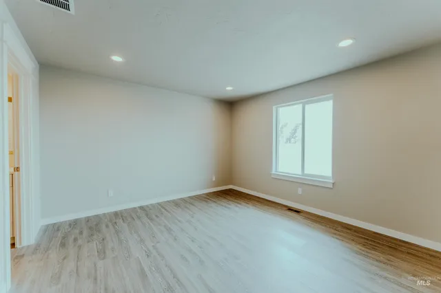 $295,000 | 1216 Phillips Circle, Ontario, OR 97914