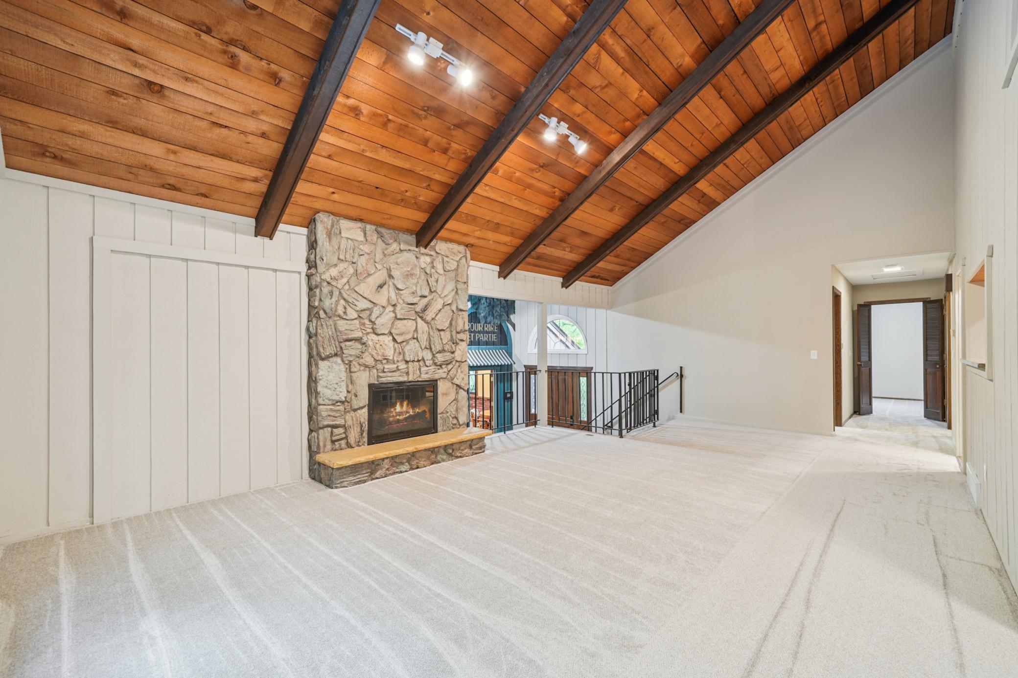 9001 Poplar Bridge Road Bloomington, MN 55437 - Photo 8 of 47