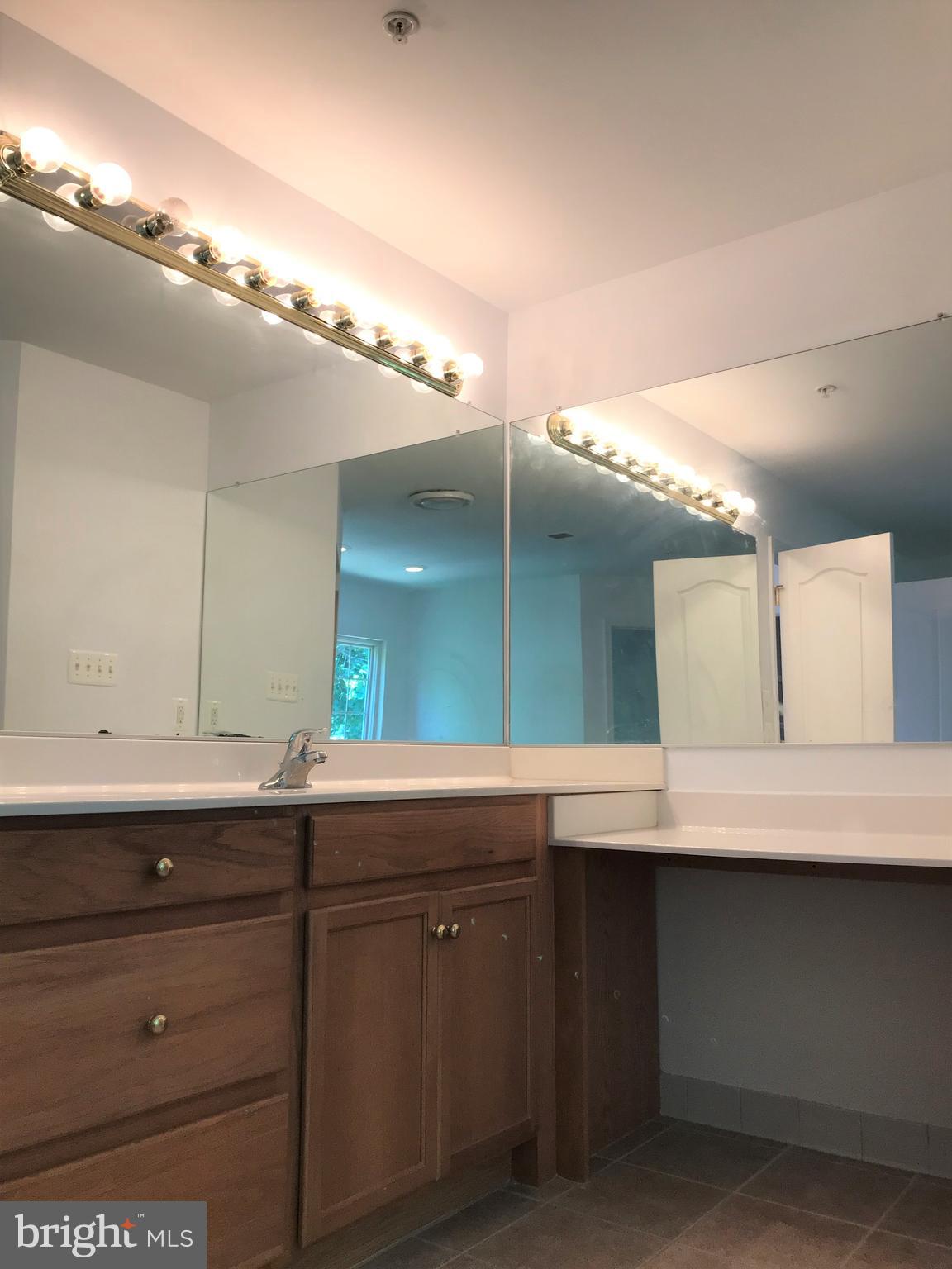 6806 McCormick Road Upper Marlboro, MD 20772 - Photo 29 of 38 Master Bathroom