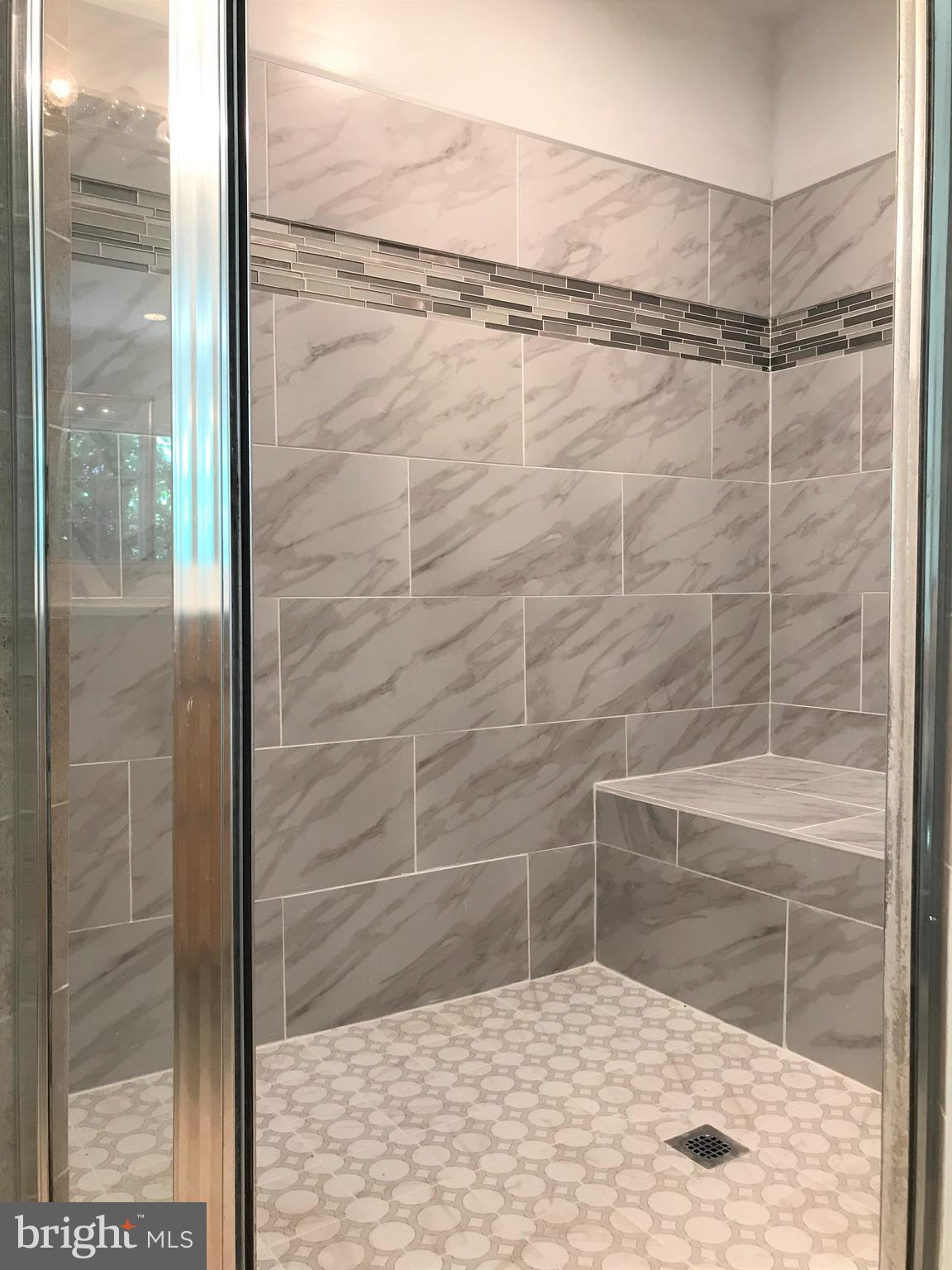 6806 McCormick Road Upper Marlboro, MD 20772 - Photo 31 of 38 Master Bathroom