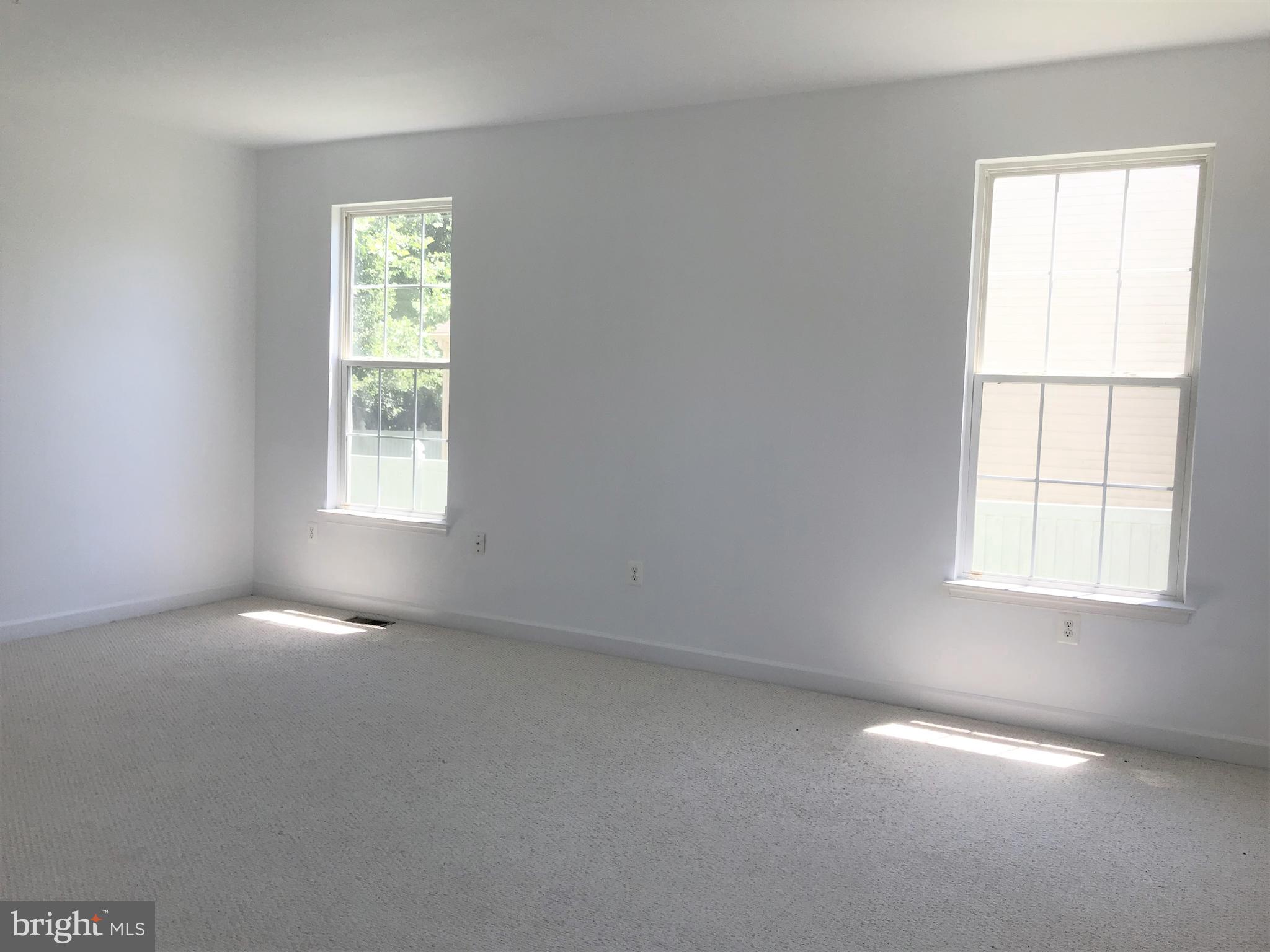 6806 McCormick Road Upper Marlboro, MD 20772 - Photo 10 of 38 Family Room