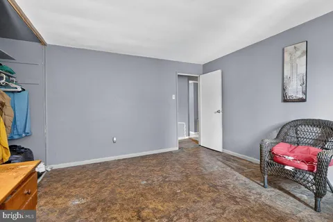 $145,000 | 100 East Glenolden Avenue, Unit O1, Glenolden, PA 19036