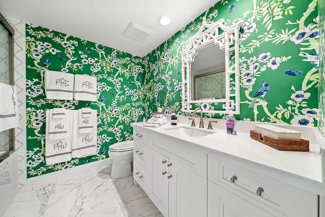 $3,495,000 | 3300 South Ocean Boulevard, Unit 505S, Palm Beach, FL 33480