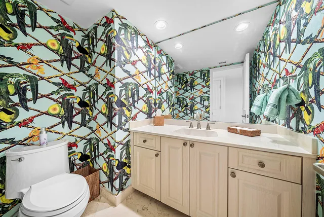 $3,495,000 | 3300 South Ocean Boulevard, Unit 505S, Palm Beach, FL 33480