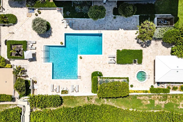 $3,495,000 | 3300 South Ocean Boulevard, Unit 505S, Palm Beach, FL 33480