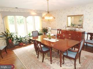 1259 Lakemont Road Villanova, PA 19085 - Photo 3 of 6