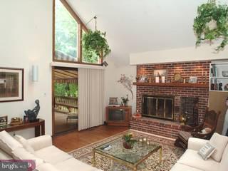1259 Lakemont Road Villanova, PA 19085 - Photo 4 of 6