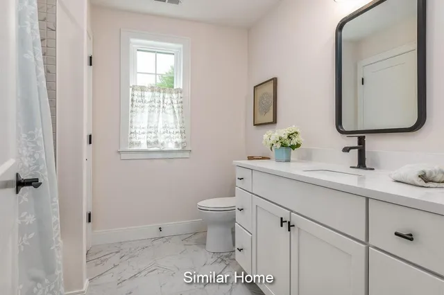 $975,000 | 15 Cascade Circle, Unit 18, Kennebunk, ME 04043