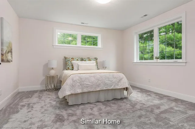 $975,000 | 15 Cascade Circle, Unit 18, Kennebunk, ME 04043