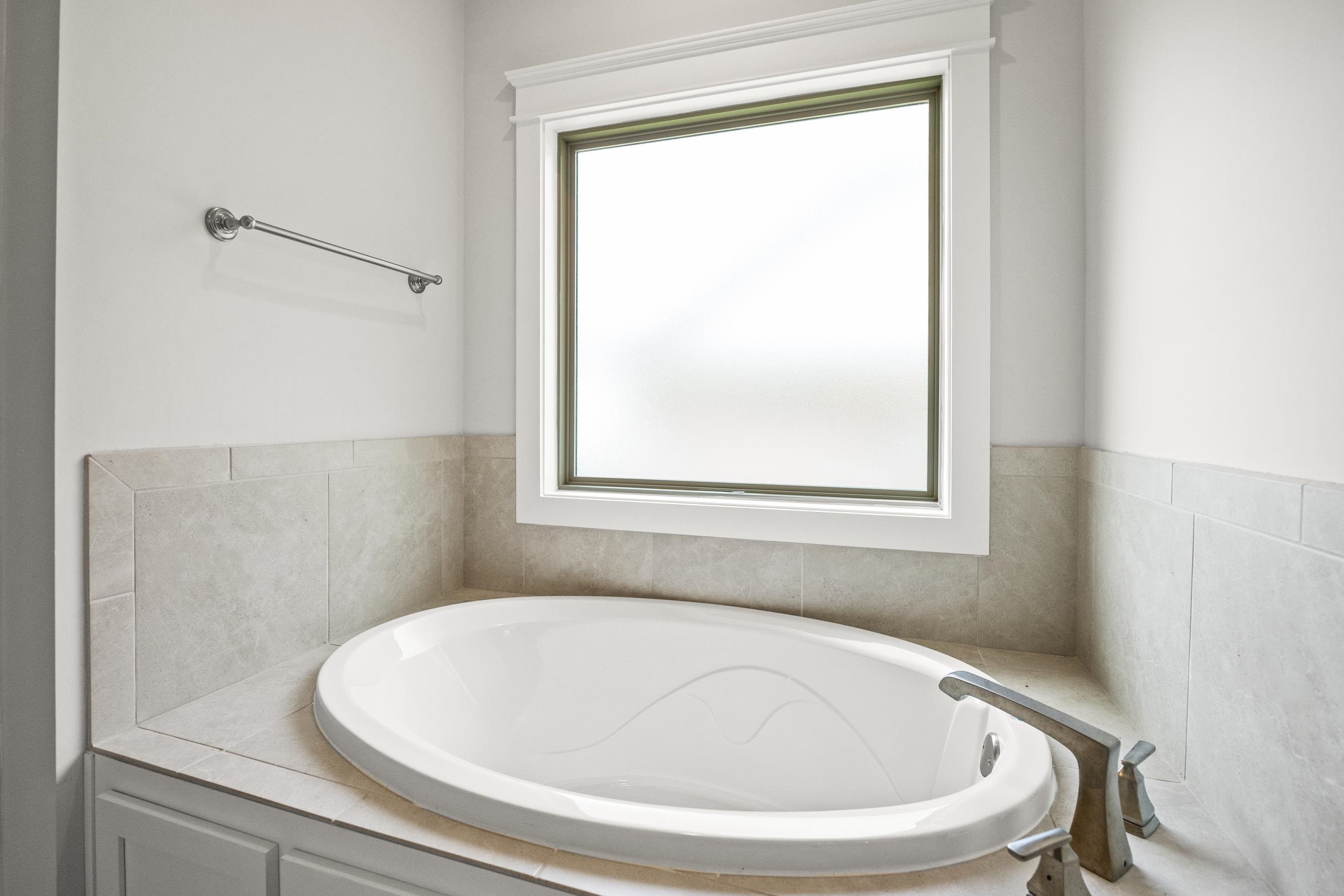 335 Garrison Boulevard Fairhope, AL 36532 - Photo 27 of 53 Bathroom