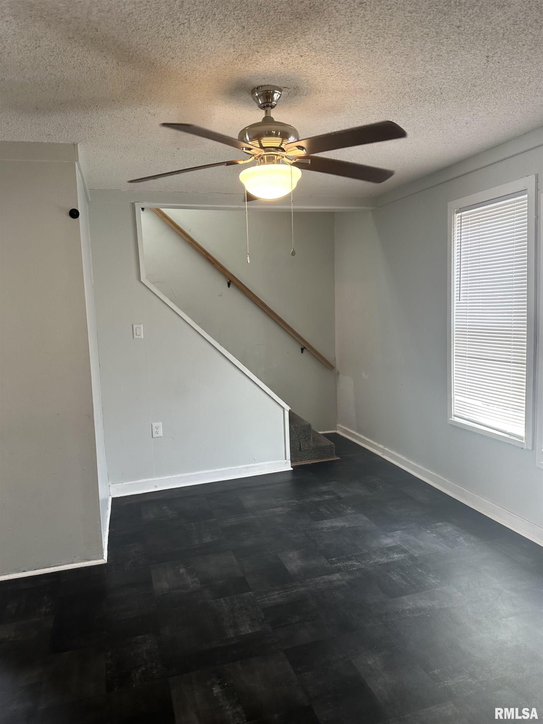 1822 North Sheridan Road Peoria, IL 61604 - Photo 19 of 32 Gallery Image 19