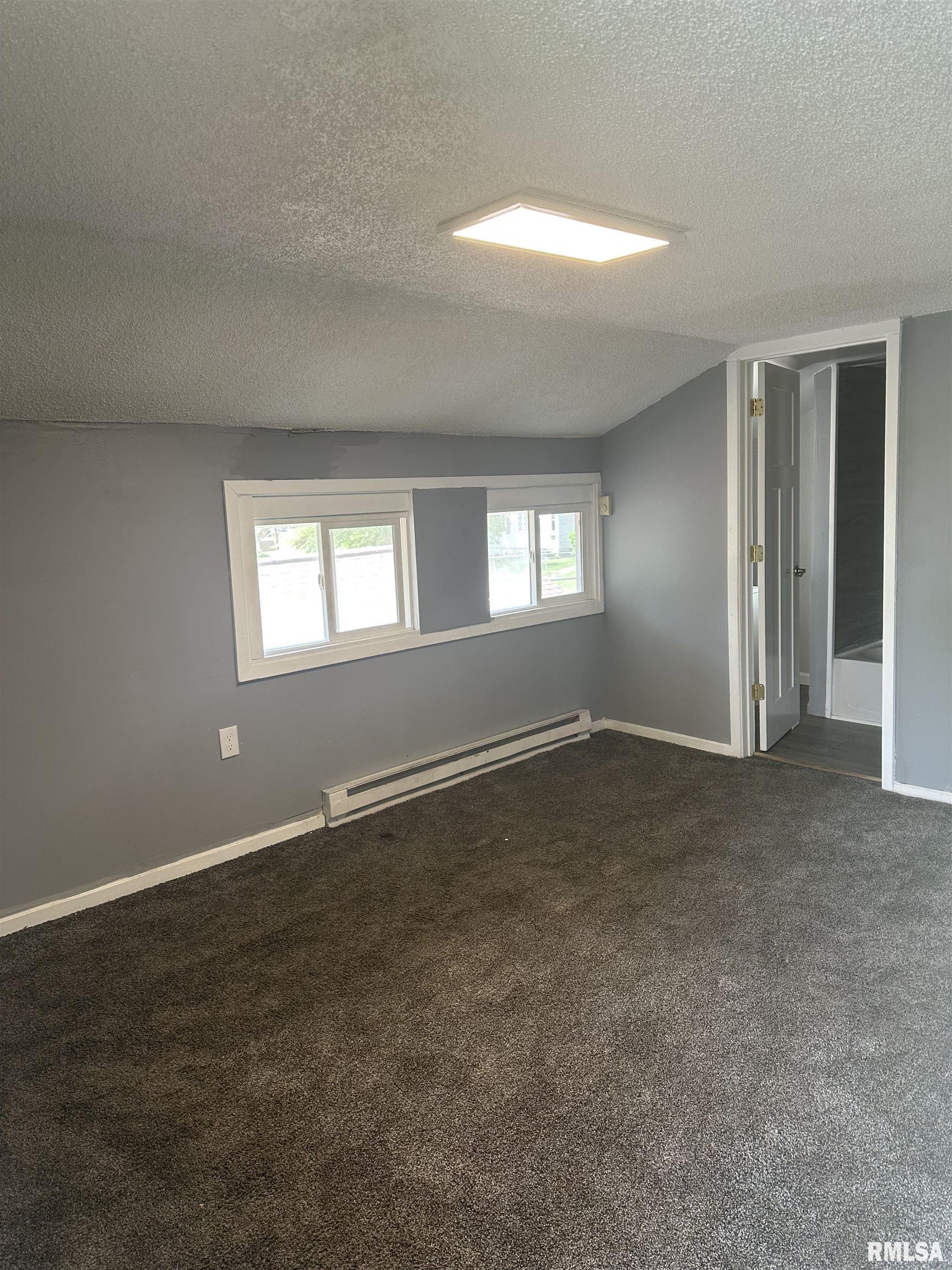1822 North Sheridan Road Peoria, IL 61604 - Photo 22 of 32 Gallery Image 22