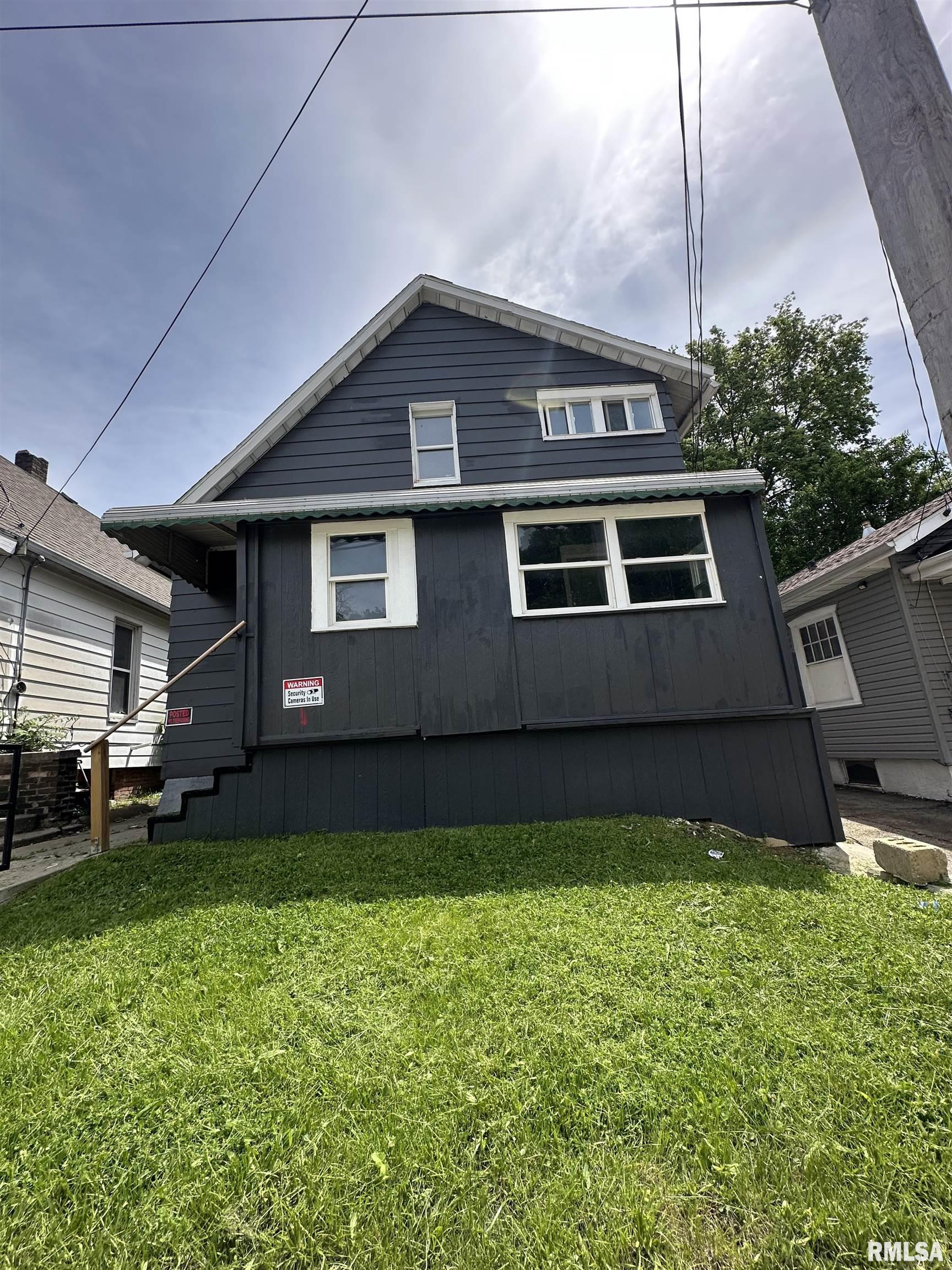1822 North Sheridan Road Peoria, IL 61604 - Photo 3 of 32 Gallery Image 3