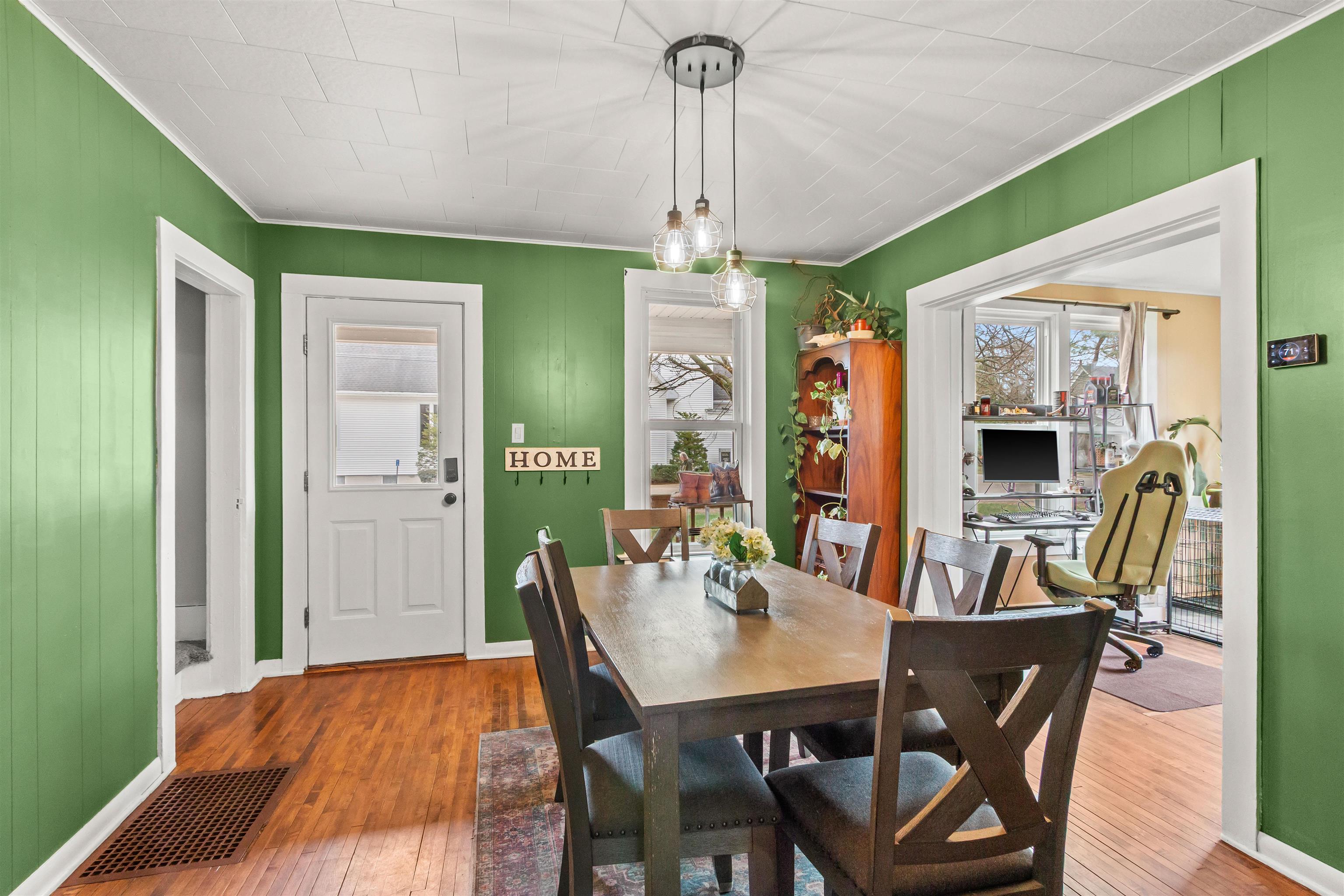 545 Division Street Wild Rose, WI 54984 - Photo 9 of 29