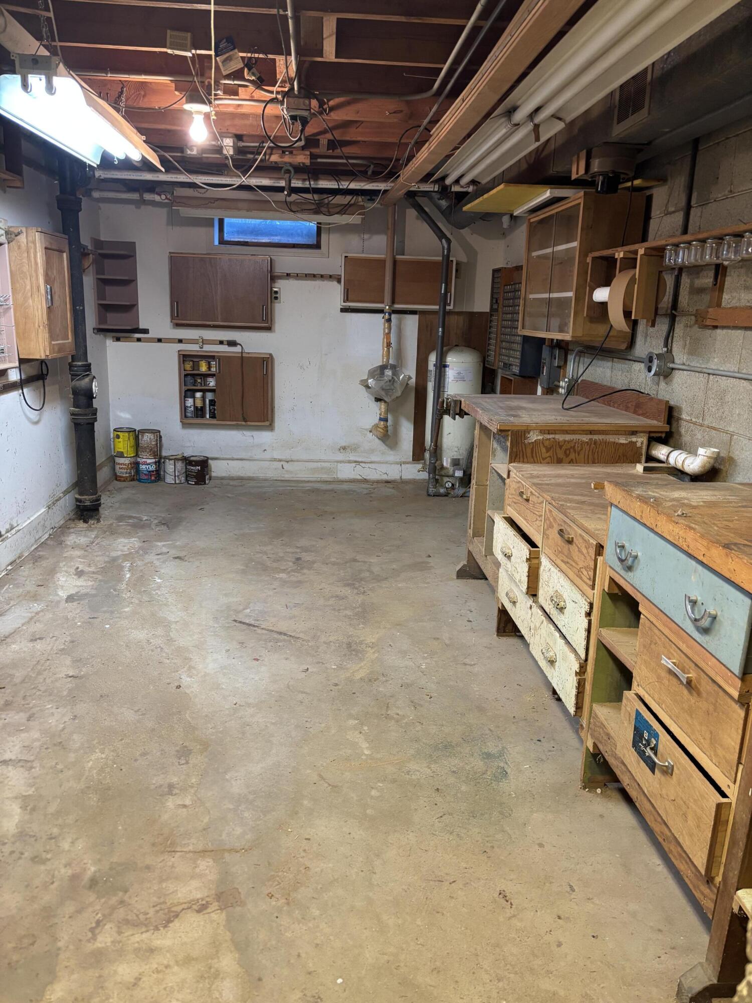 1701 West Donges Bay Road Mequon, WI 53092 - Photo 29 of 29 LL Workshop