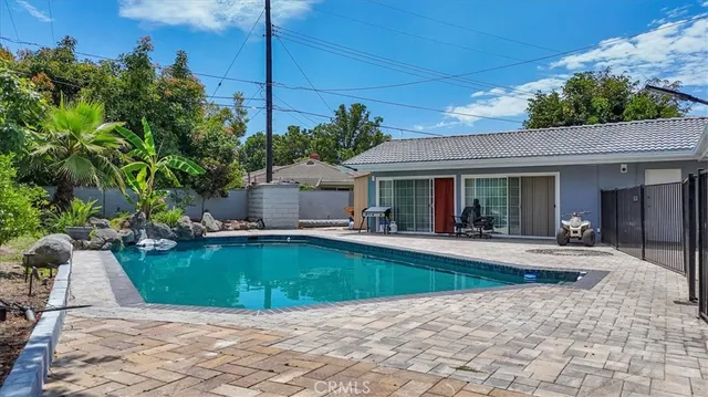 $1,650,000 | 2550 West Rowland Avenue, Anaheim, CA 92804