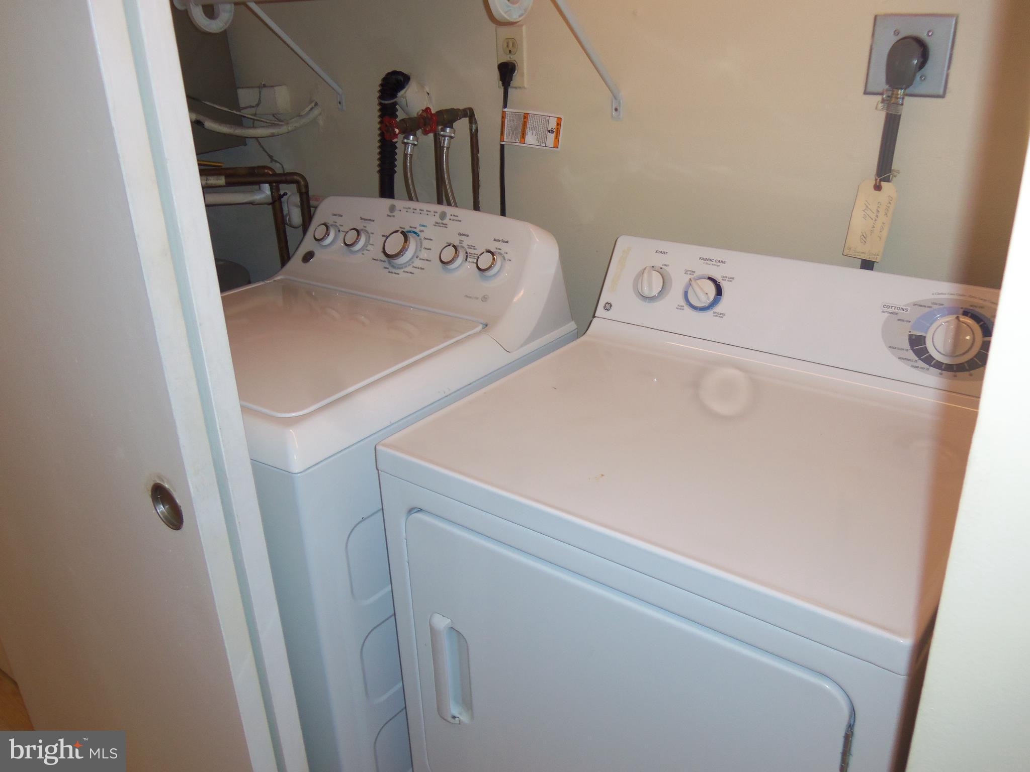 15217 Tottenham Terrace, Unit 27B Silver Spring, MD 20906 - Photo 14 of 46 Laundry