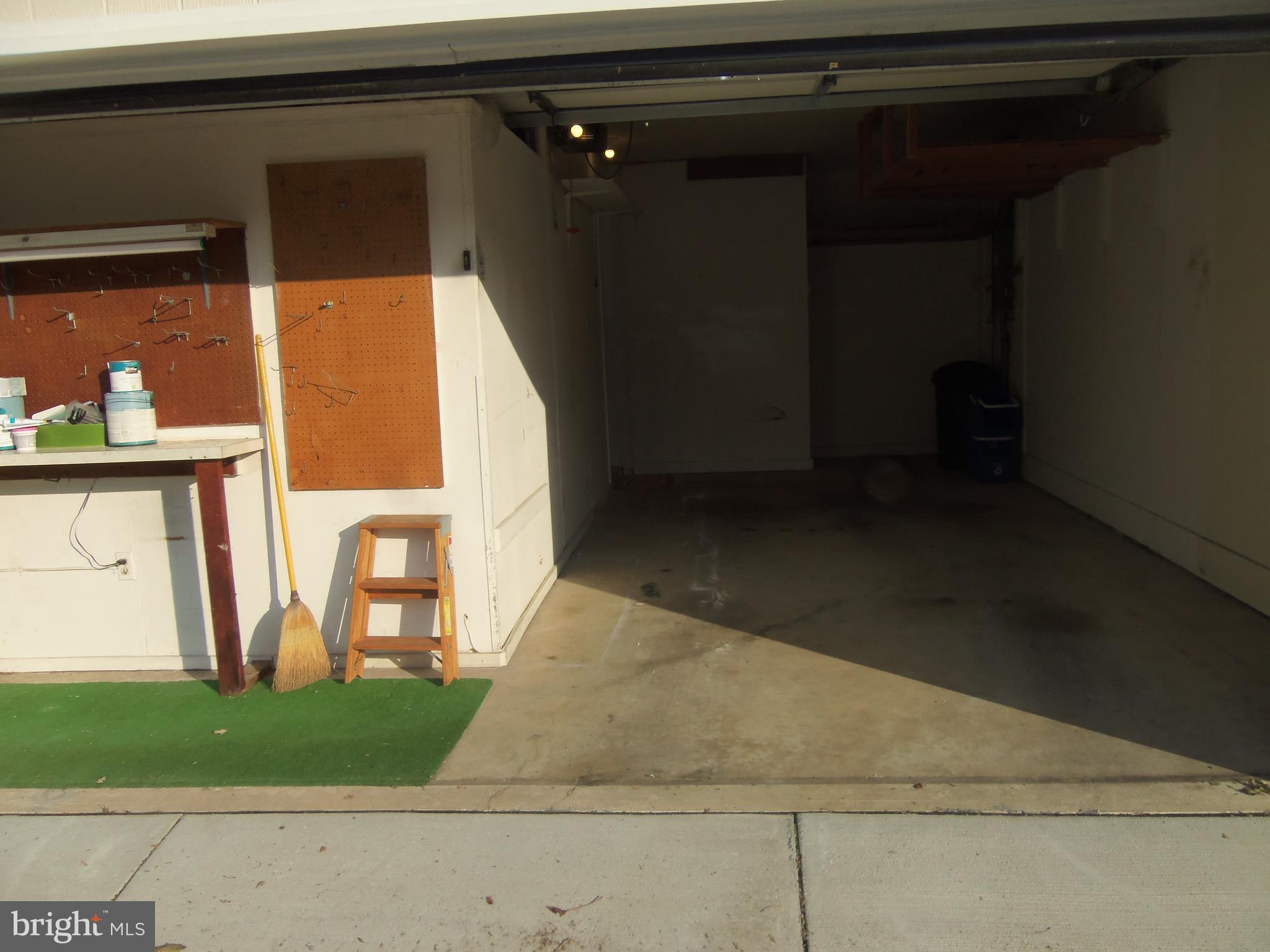 15217 Tottenham Terrace, Unit 27B Silver Spring, MD 20906 - Photo 21 of 46 1-car garage w/storage