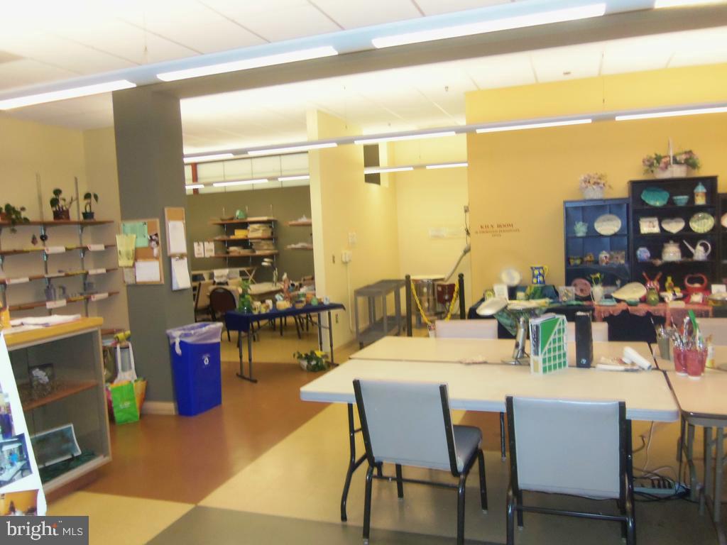 15217 Tottenham Terrace, Unit 27B Silver Spring, MD 20906 - Photo 24 of 46 Ceramics studio in Clubhouse II