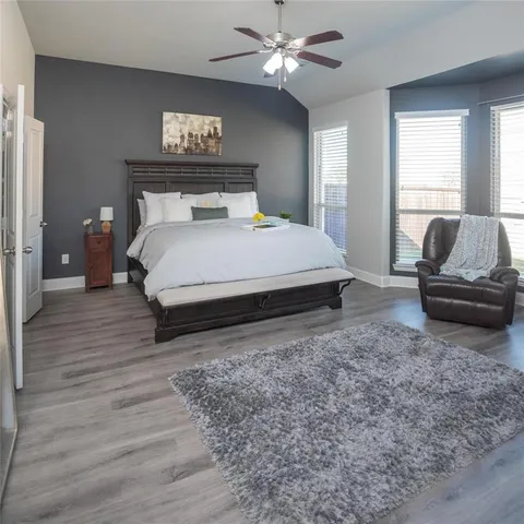 $749,900 | 416 Wiltshire Boulevard, Lewisville, TX 75056