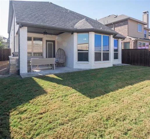 $749,900 | 416 Wiltshire Boulevard, Lewisville, TX 75056