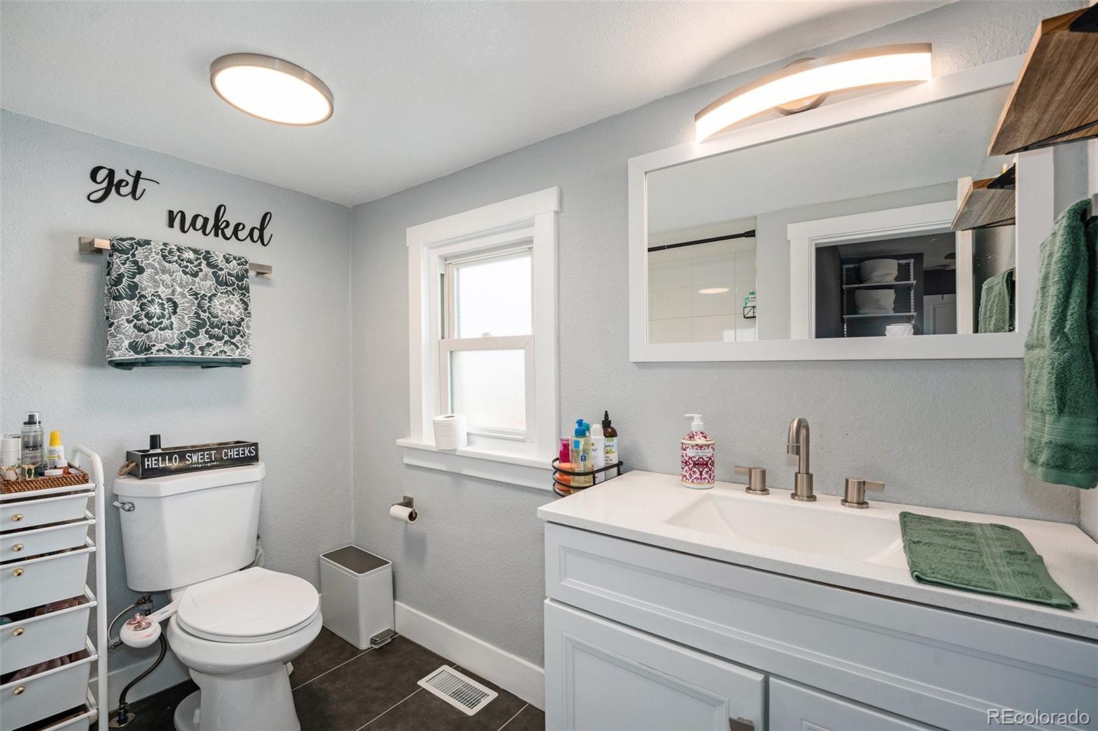 4827 Meade Street Denver, CO 80221 - Photo 16 of 22