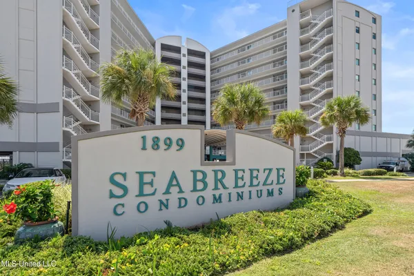 $550,000 | 1899 Beach Boulevard, Unit 501, Biloxi, MS 39531
