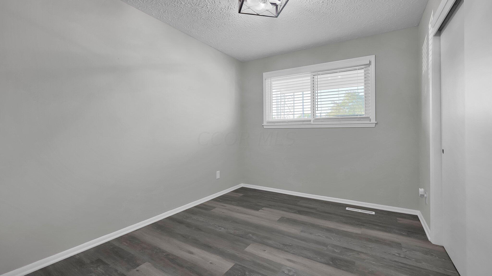 3268 Whitehead Road Columbus, OH 43204 - Photo 15 of 28 10-web-or-mls-3268-whitehead-rd
