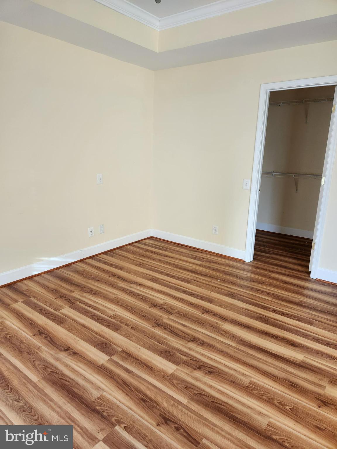 2481 Walnut Rocker Lane Herndon, VA 20171 - Photo 13 of 19 Primary bedroom