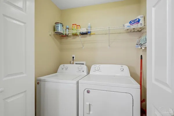 $2,000 | 342 Mizzen Lane, Pensacola, FL 32507