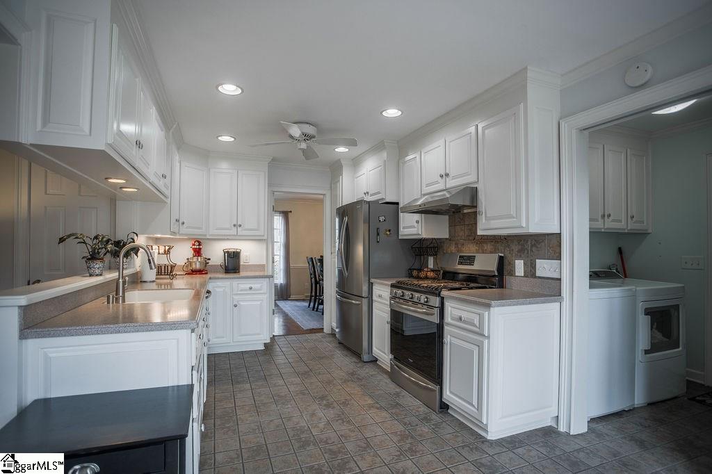 311 Cherry Hill Road Greenville, SC 29607 - Photo 15 of 33 Gallery Image 15
