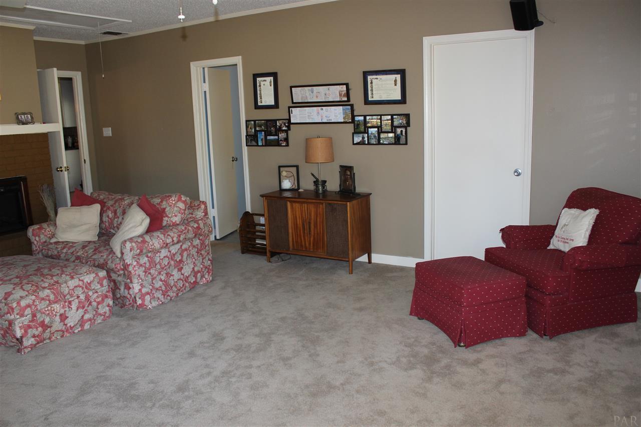 3585 Dunfries Road Pensacola, FL 32503 - Photo 25 of 37 Gallery Image 25