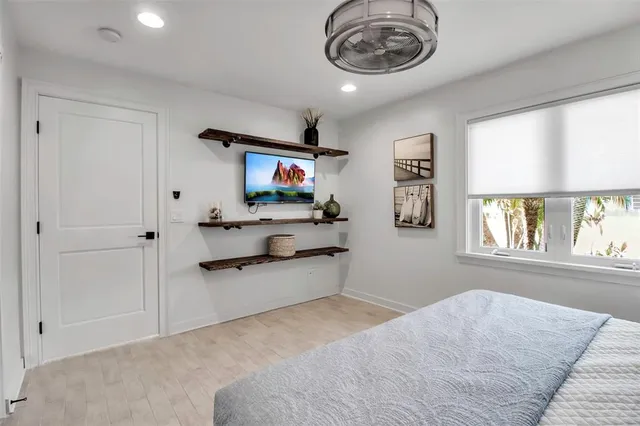 $1,750,000 | 207 Peacock Lane, Bradenton Beach, FL 34217