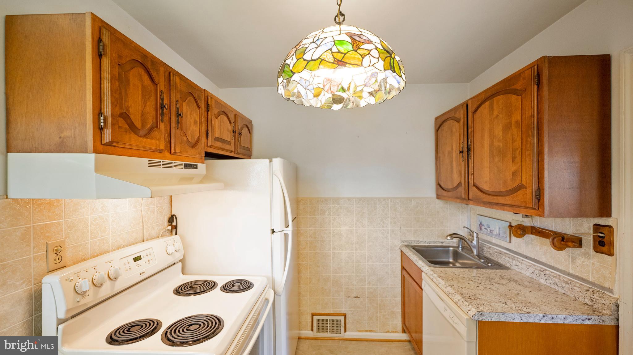 10403 Brunswick Avenue Silver Spring, MD 20902 - Photo 10 of 36