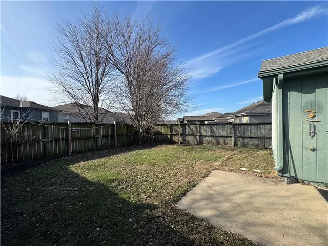 $225,000 | 789 Pinewood Street, Gardner, KS 66030