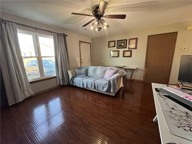 $225,000 | 789 Pinewood Street, Gardner, KS 66030