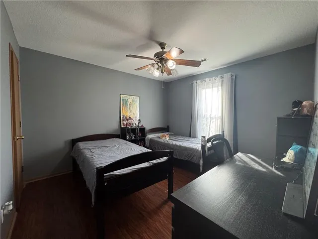 $225,000 | 789 Pinewood Street, Gardner, KS 66030