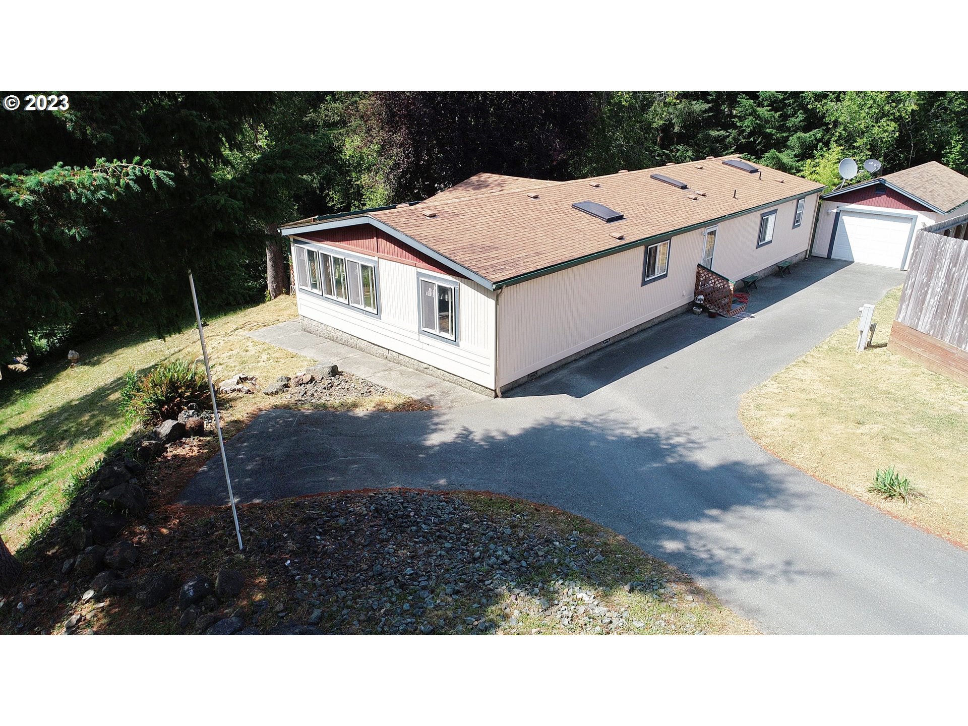 99851 Mt Emily Road Brookings, OR 97415 - Photo 1 of 46