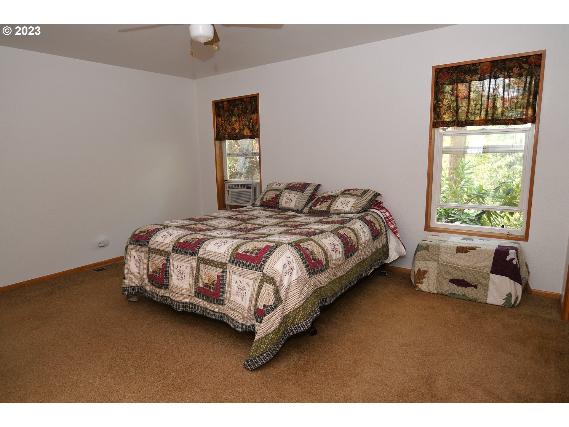99851 Mt Emily Road Brookings, OR 97415 - Photo 28 of 46