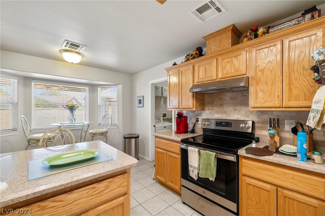 381 Round Up Court Pahrump, NV 89048 - Photo 2 of 17 Gallery Image 2