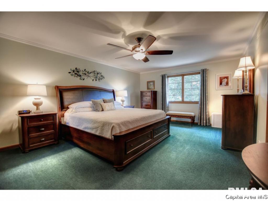 4044 Guilford Drive Springfield, IL 62711 - Photo 21 of 33