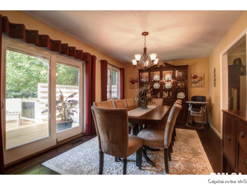 4044 Guilford Drive Springfield, IL 62711 - Photo 9 of 33