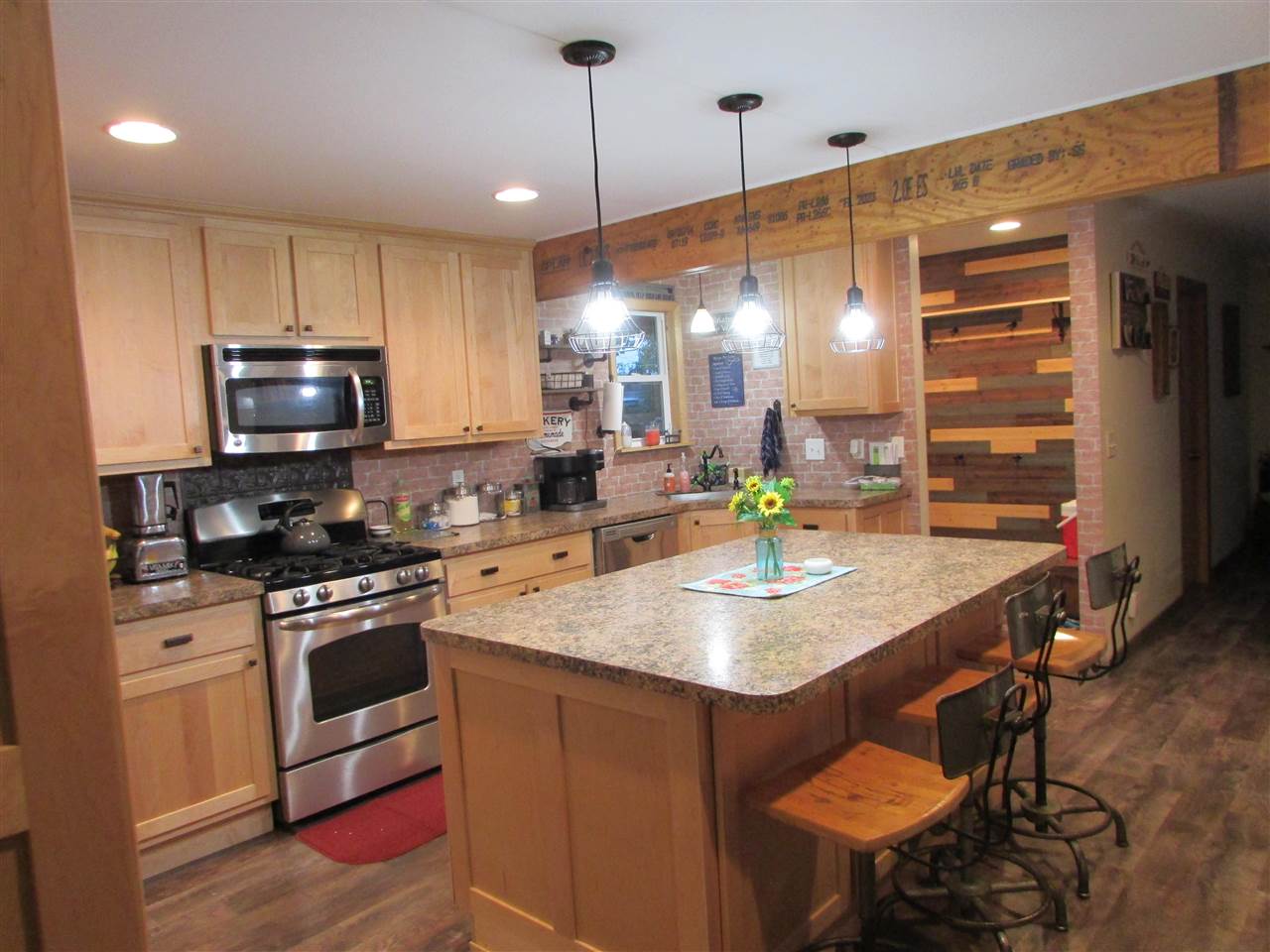 5581 West Isabella Road Mount Pleasant, MI 48858 - Photo 8 of 55 1888680-7.JPG